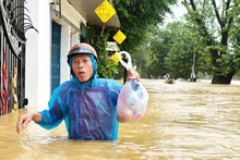 Photo: The heavy rainfall and flooding in October caused severe losses for Hue’s residents.