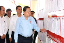 In pictures: National Assembly Chairman inspects election preparations in Dong Nai