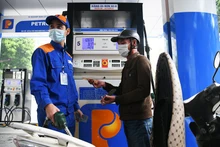 Petrol prices up slightly, diesel price dips