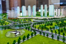 A model of the Tien Xuan smart urban area, one of Ha Noi’s pilot smart city developments designed to connect with and support the Hoa Lac Hi-Tech Park.