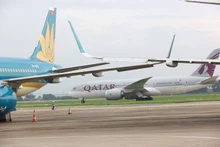 Aircraft at the Noi Bai international airport in Ha Noi (Photo: VNA) 