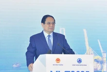 Prime Minister Pham Minh Chinh speaks at the Viet Nam Logistics Forum 2025 in Da Nang. (Photo: Thanh Giang)