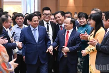 Prime Minister Pham Minh Chinh meets with business representatives on the occasion of Vietnamese Entrepreneurs Day. (Photo: Tran Hai)