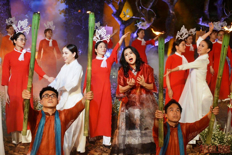 Mass wedding held for Ho Chi Minh City’s medical workers ảnh 1