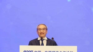 Deputy Minister of Culture, Sports and Tourism Phan Tam speaks at a plenary session on digital transformation and AI in journalism, held as part of the annual ASEAN-China media cooperation forum in Henan province, China, on May 25. (Photo: VNA)