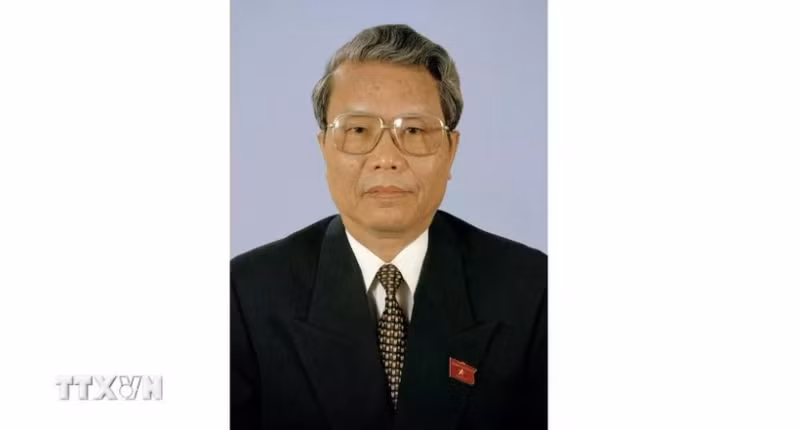Comrade Tran Duc Luong, former Politburo member, former President of the Socialist Republic of Vietnam. (Photo: VNA)