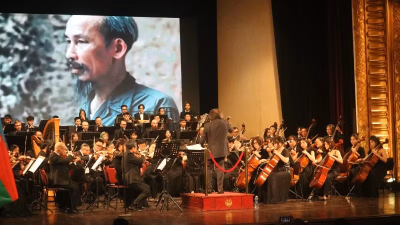 Concert held to celebrate Viet Nam-Azerbaijan friendship