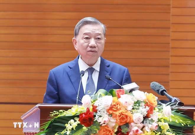 Party General Secretary To Lam addresses the meeting (Photo: VNA)