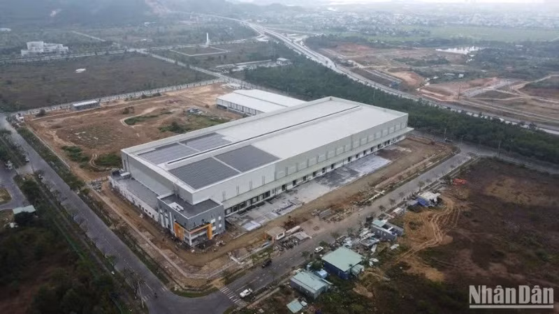 Bee Distribution Centre is the first modern, comprehensively connected logistics centre in the central region, located in the Da Nang High-Tech Park. (Photo: ANH DAO)