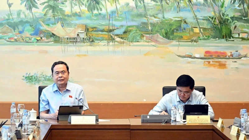 NA Chairman Tran Thanh Man speaks at the session. (Photo: NDO)