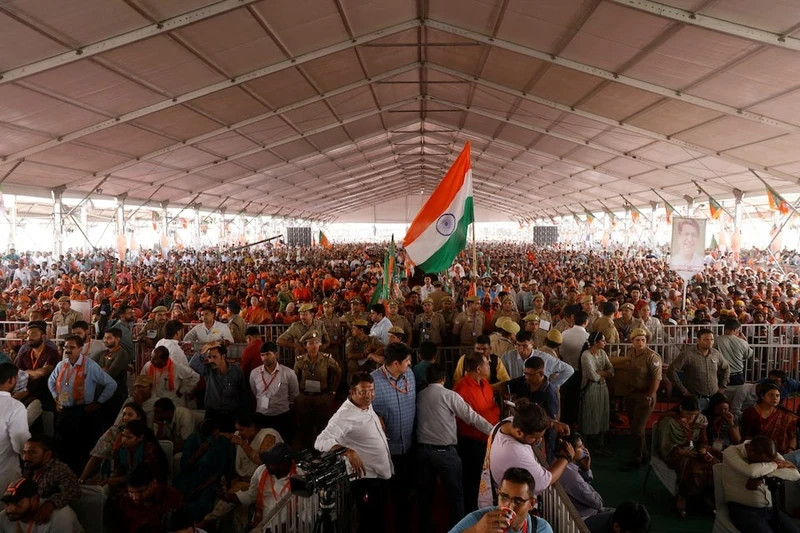 Supporters of India’s Prime Minister Narendra Modi attend an election campaign rally in Meerut, India, on March 31, 2024. (Photos: Reuters)