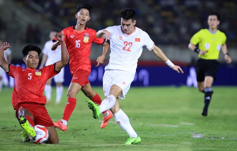 Vietnam beat Laos 4-1 in their first match at the 2024 ASEAN Championship (Photo: Ha Tung)