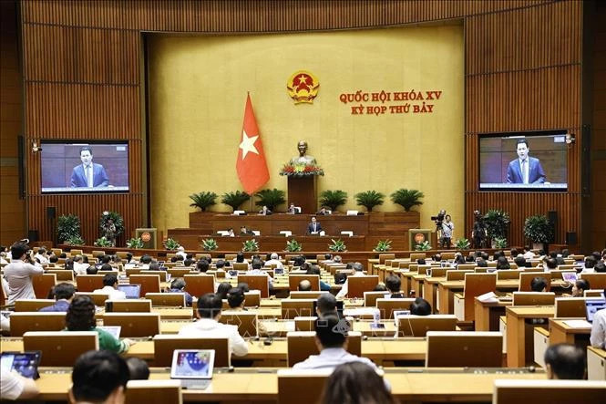 At a meeting as part of the 7th National Assembly's 15th session on June 21 afternoon. (Photo: VNA)
