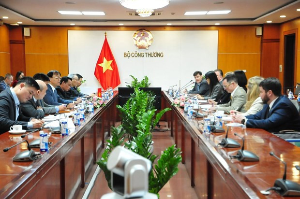 The meetings between officials of the Vietnamese Ministry of Industry and Trade and the US Department of Agriculture in Hanoi on February 27 (Source: Ministry of Industry and Trade)
