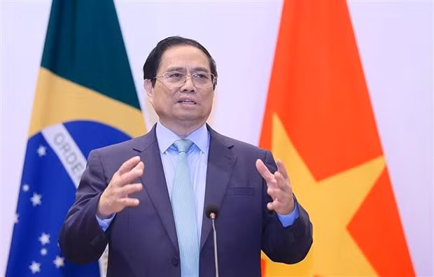 Prime Minister Pham Minh Chinh delivers a policy speech at the Brazilian Ministry of Foreign Affairs on September 25. (Photo: VNA)