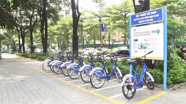 A rental spot for the public bicycle-sharing service in Hanoi. (Photo: VietnamPlus) 