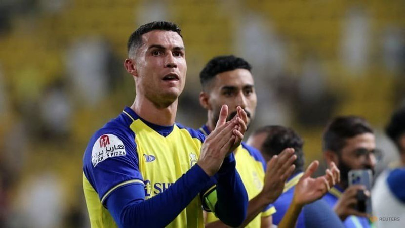 Soccer Football - Saudi Pro League - Al Nassr v Al Shabab - KSU Stadium, Riyadh, Saudi Arabia - May 23, 2023 Al Nassr's Cristiano Ronaldo applauds fans after the match. (Photo: Reuters)