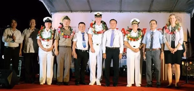 Returning to Vietnam for the 12th time, the PP enables participants, including US and Vietnamese personnel, to work together to enhance disaster response capabilities and foster new and enduring friendship. (Photo: VNA)