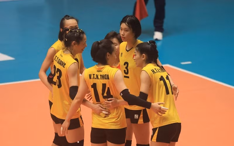The Vietnamese women’s volleyball team has an impressive performance as they did not lose a set at the AVC Challenge Cup 2023. (Photo: VNA)