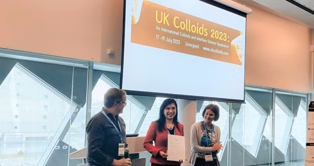 Prof. Nguyen Thi Kim Thanh, a Vietnamese lecturer at University College London (UCL) in the UK honoured with UK’s Thomas Graham Prize 2023. (Photo: VNA)