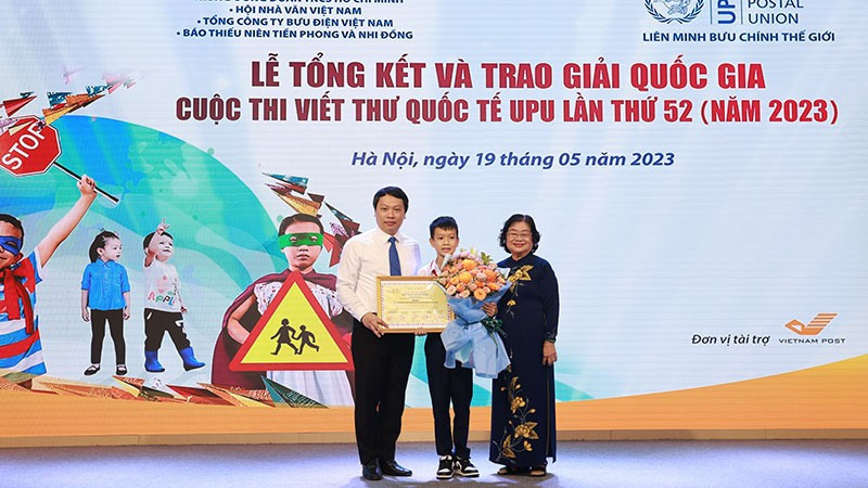 Huynh Tan Phat is named the national winner of UPU's 52nd International Letter Writing Competition in Vietnam. 
