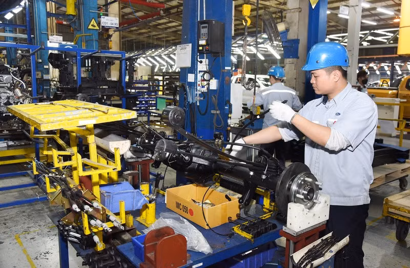 Manufacturing and assembling cars at Ford’s Hai Duong Factory