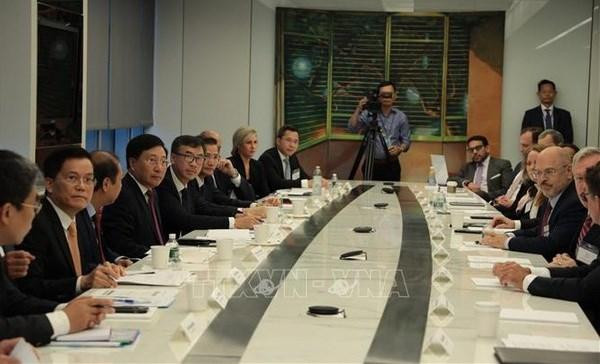 Deputy PM talks with US business community