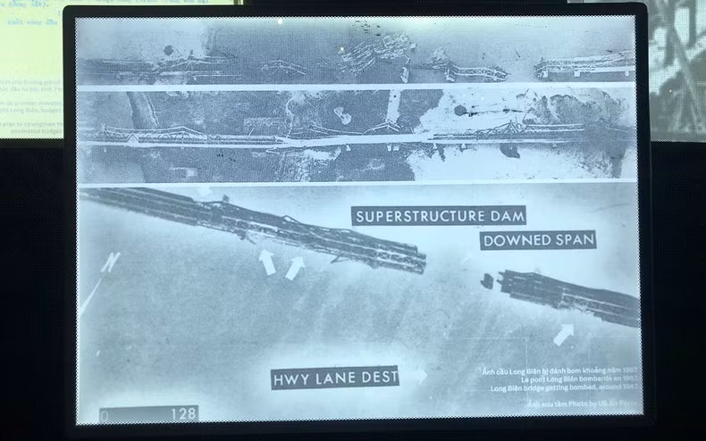 An image of the broken bridge from above, extracted by the National Archives Centre I from US military photos.