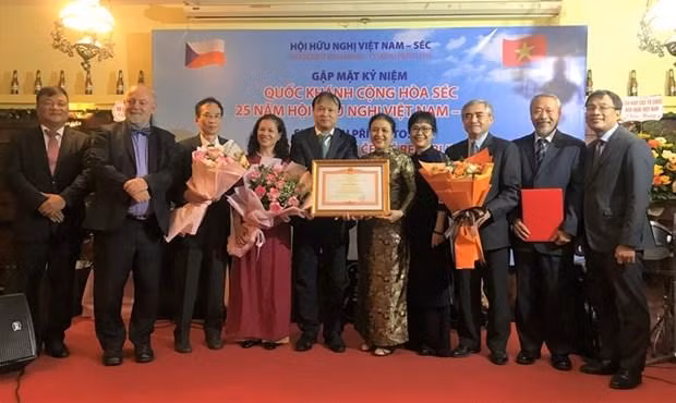 Delegates at the programme (Photo: VNA)