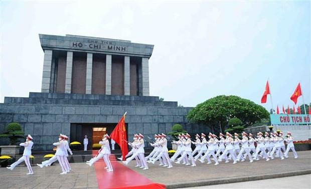 At flag hoisting ceremony in Hanoi (Photo: VNA)
