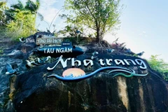 Nha Trang Impression Submarine Tourist Area is a new destination rich in creative imprints. (Photo: HUNG HUY)