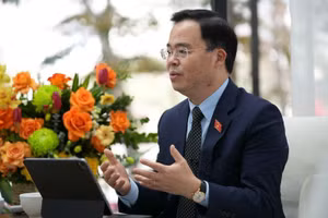 Doctor Tran Van Khai, deputy of the 15th National Assembly, Deputy Chairman of the National Assembly’s Committee for Science, Technology and Environment. (Photo: ND)