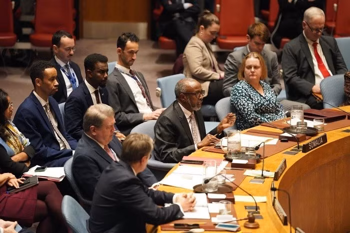Somali UN ambassador Abukar Dahir Osman (C, front) speaks at an emergency meeting of the Security Council at the UN headquarters in New York, on Dec. 29, 2025. The three African members of the Security Council -- Algeria, Sierra Leone, and Somalia -- along with Guyana, collectively known as A3+, on Monday strongly condemned Israel's recognition of Somaliland as a sovereign state. (Photo: Xinhua)