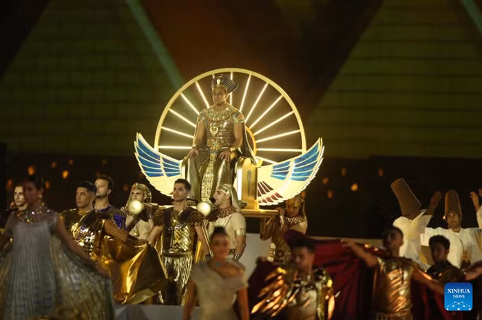 Actors perform at the inauguration of the Grand Egyptian Museum (GEM) in Giza, Egypt, Nov. 1, 2025. After two decades of construction, Egypt on Saturday inaugurated the GEM -- the world's largest museum dedicated to a single civilization -- during a grand ceremony held near the pyramids and the Sphinx, marking a landmark cultural event for the country renowned for its rich heritage. (Photo: Xinhua)