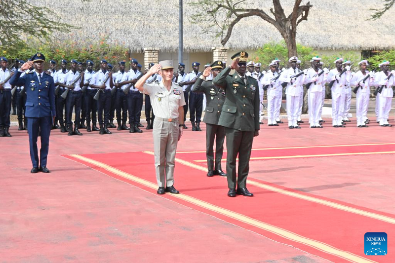 Mbaye Cisse (R, front), chief of General Staff of the Senegalese Armed Forces, and Pascal Ianni (L, front), commander of French forces in Africa, attend the handover ceremony of Camp Geille, the largest French military installation in Senegal located in Dakar, Senegal, on July 17, 2025. France on Thursday handed over its last two military facilities in Senegal to local authorities, marking the end of its permanent military presence in the West African country. (Photo: Xinhua)