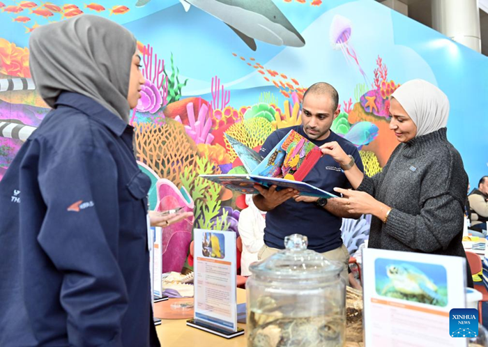 People visit the 48th Kuwait International Book Fair in Hawalli Governorate, Kuwait, Nov. 19, 2025. The fair opened here on Wednesday, and will last until Nov. 29. (Photo: Xinhua)