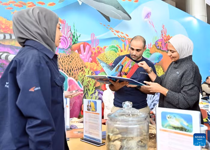 People visit the 48th Kuwait International Book Fair in Hawalli Governorate, Kuwait, Nov. 19, 2025. The fair opened here on Wednesday, and will last until Nov. 29. (Photo: Xinhua)
