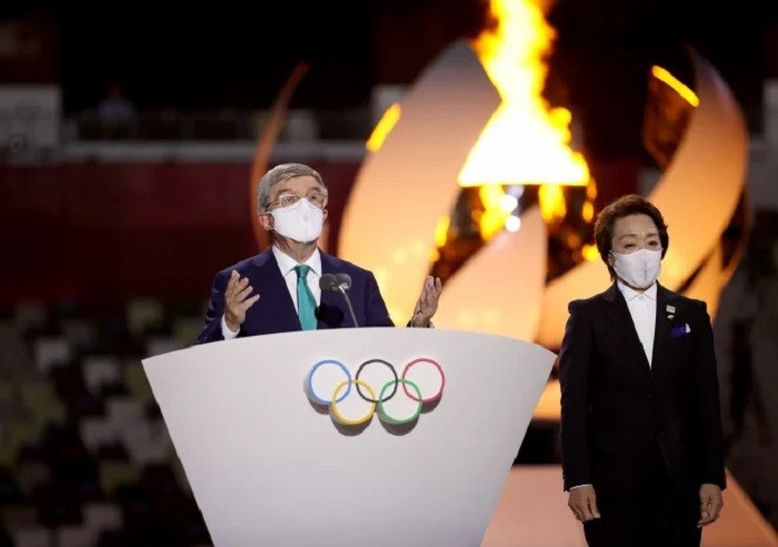Fireworks illuminate Tokyo as Japan take its Olympic bow ảnh 25 Fireworks illuminate Tokyo as Japan take its Olympic bow ảnh 25