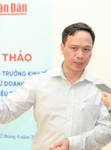 The groundbreaking and inauguration of 250 large-scale projects were thus not only a celebration of Viet Nam’s 80th National Day but also a powerful declaration of the country’s development path: steadfast in its goal of rapid and sustainable growth, anchored in social stability and diverse resource mobilisation. — Dr. Nguyen Quoc Viet The groundbreaking and inauguration of 250 large-scale projects were thus not only a celebration of Viet Nam’s 80th National Day but also a powerful declaration of the country’s development path: steadfast in its goal of rapid and sustainable growth, anchored in social stability and diverse resource mobilisation. — Dr. Nguyen Quoc Viet