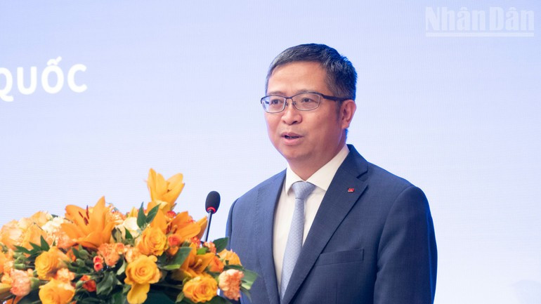 Ambassador Pham Thanh Binh image-14.jpg