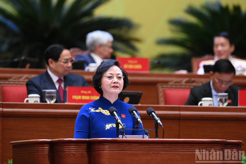 Deputy Prime Minister Pham Thi Thanh Tra delivers a keynote speech at the Congress.