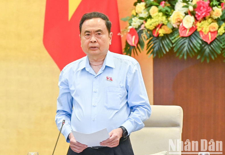 In his opening address, NA Chairman Tran Thanh Man outlines the key issues for discussion during the session. 3-4208-8031.jpg