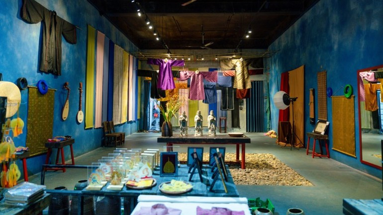 The early days of Hoa Lu Legacy’s creative space. 484333698-122189157482254763-2009384133264389739-n-7760-1438-3134-392.jpg