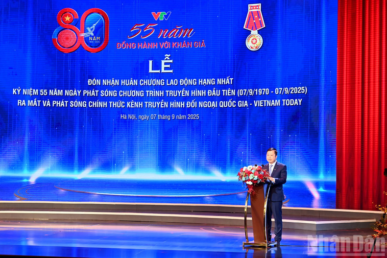 Nguyen Thanh Lam, General Director of Viet Nam Television, delivers a speech at the ceremony. image-4.jpg