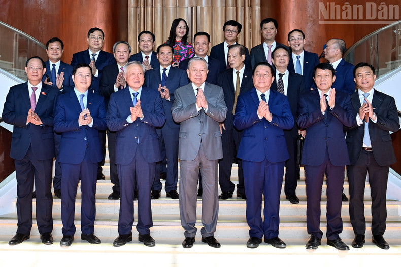 Party General Secretary To Lam with Party and State leaders and delegates at the ceremony. image-10.jpg