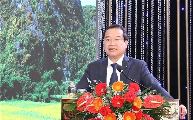 Deputy Director of the Viet Nam National Authority of Tourism (VNAT) Ha Van Sieu speaks at the conference. (Photo: VNA)