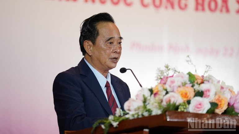Sim Chy, Chairman of the Khmer-Vietnam Association in Cambodia, speaks at the ceremony. (Photo: HUY VU) image-15.jpg