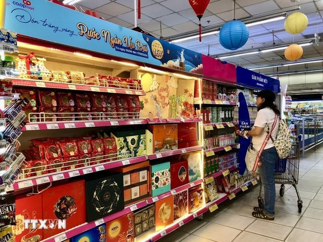 Viet Nam aims to achieve growth of 8.3-8.5% this year. (Photo: VNA) Viet Nam aims to achieve growth of 8.3-8.5% this year. (Photo: VNA)