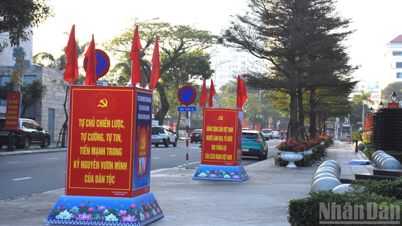 Da Nang streets bustle on the morning of January 20.