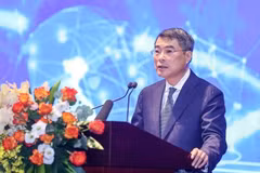 Prime Minister Le Minh Hung addresses a ceremony in Ha Noi on May 18 marking Viet Nam Science, Technology and Innovation Day (Photo: VGP)